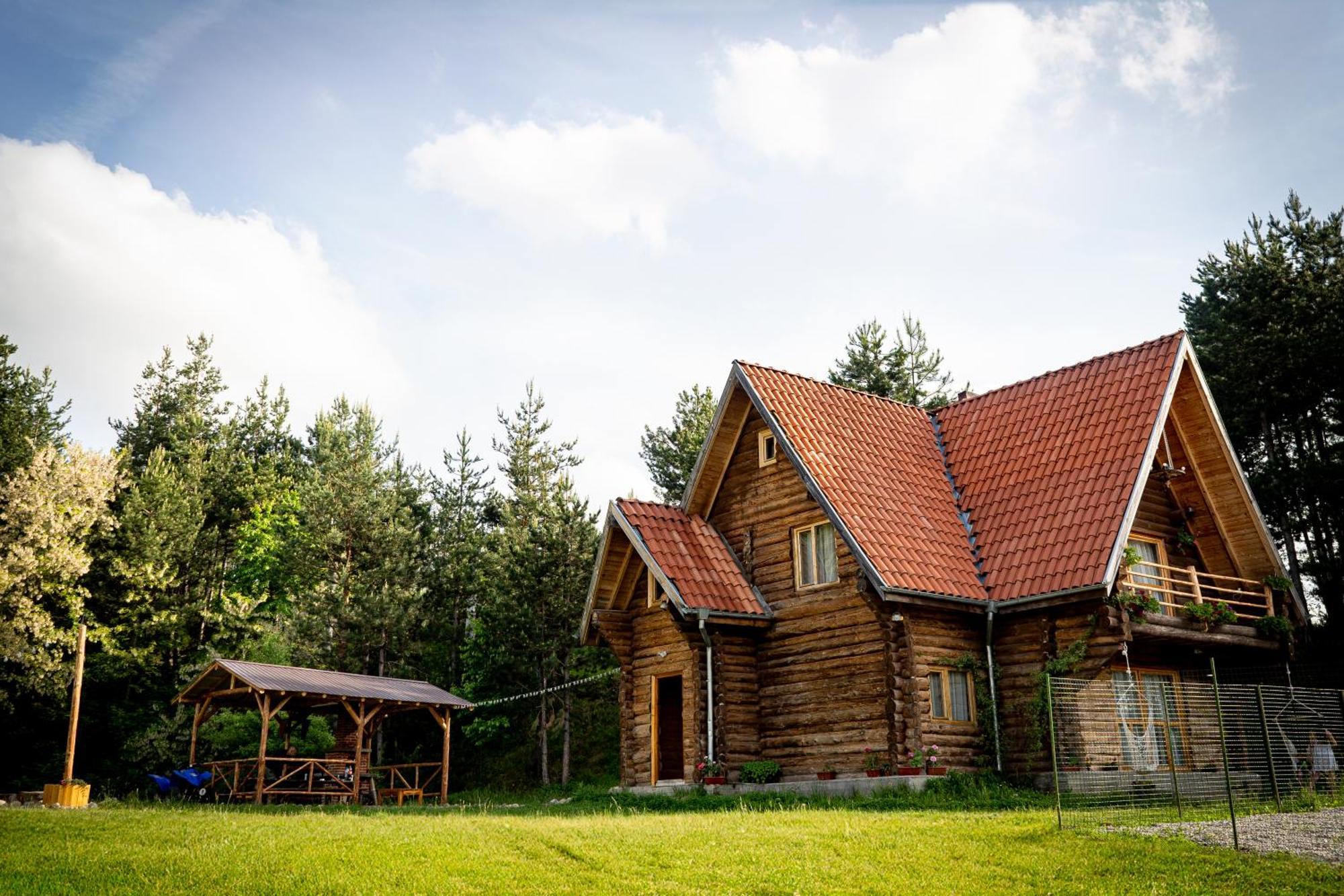 Lambievi Kolibi Villa Gorno Kraishte Bagian luar foto